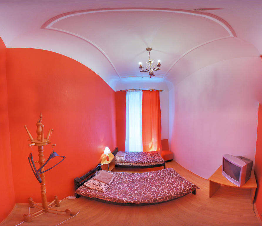 أوديسا Chemodan Hostel الغرفة الصورة