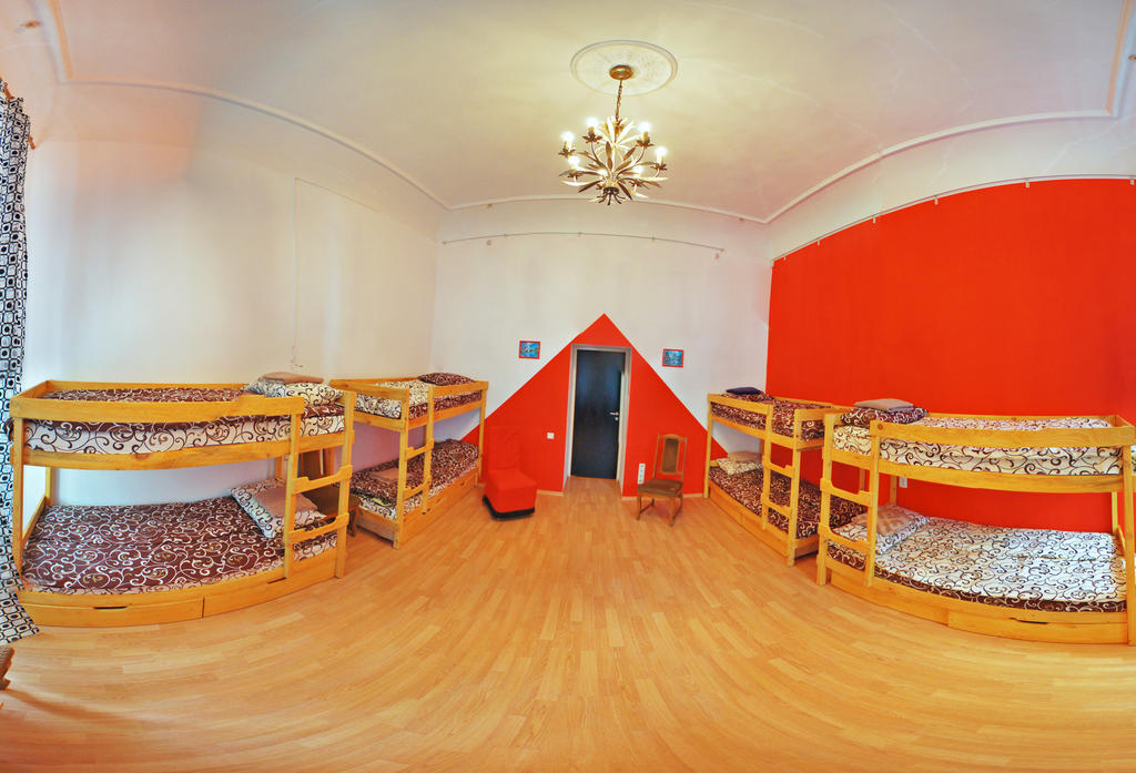 أوديسا Chemodan Hostel الغرفة الصورة
