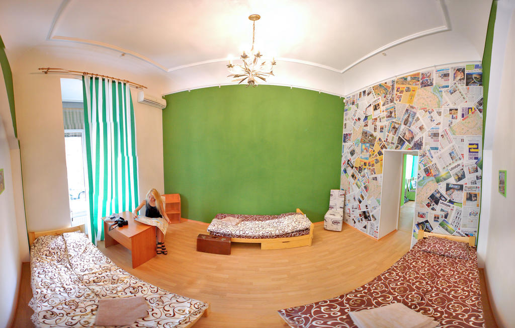 أوديسا Chemodan Hostel الغرفة الصورة